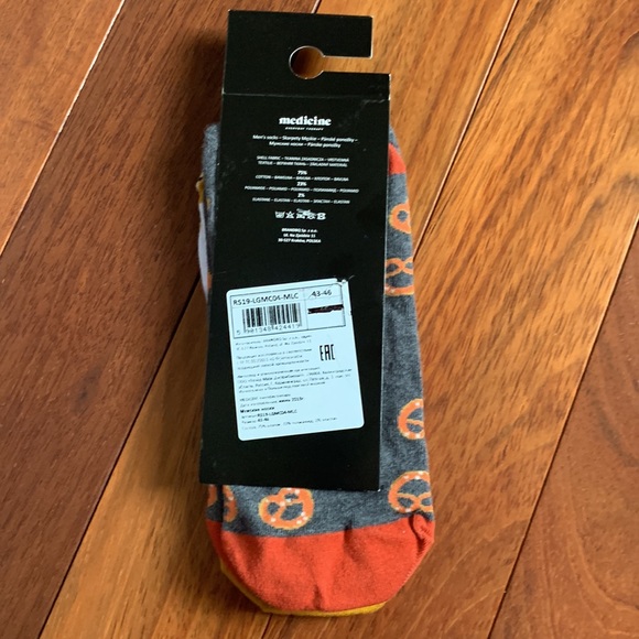 Cold beer men’s socks - Picture 5 of 6